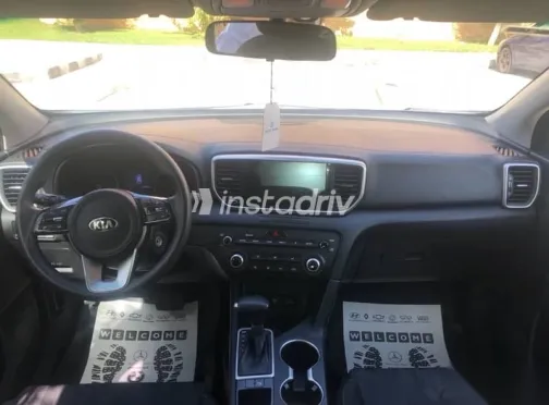 كيا سبورتاج 2021 أبيض مستعملة للبيع - 5