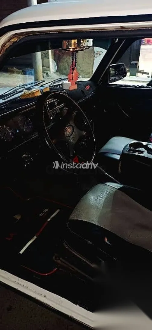 لادا 2107 2010 أبيض مستعملة للبيع - 6