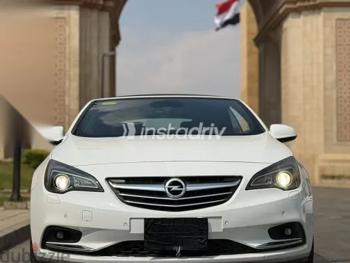 Opel Cascada 2017 White Used for Sale - 1