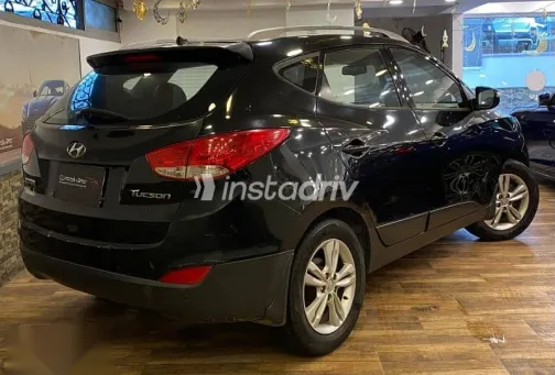 هيونداي IX 35 2013 أسود مستعملة للبيع - 4