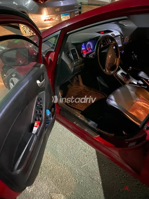 Kia Cerato 2016 Burgundy Used for Sale - 6