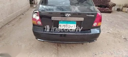هيونداي فيرنا 2010 أسود مستعملة للبيع - 7