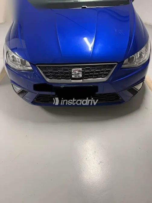 سيات ابيزا 2021 أزرق غامق مستعملة للبيع - 1