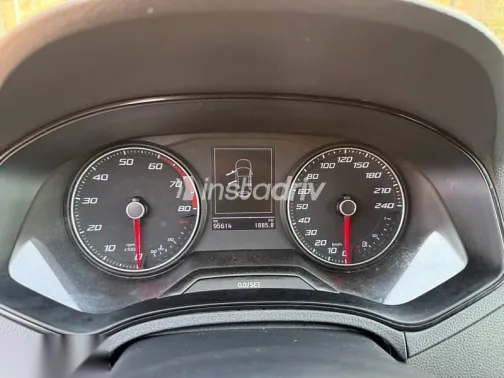 سيات ابيزا 2021 أزرق غامق مستعملة للبيع - 9