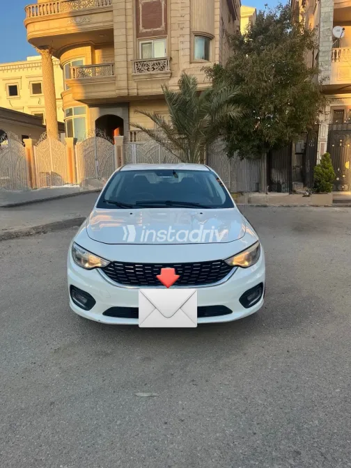 فيات تيبو 2018 أبيض مستعملة للبيع - 1