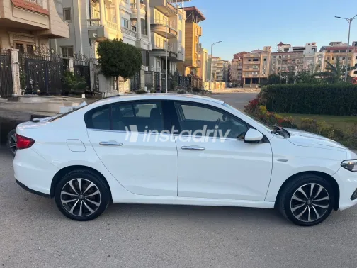 فيات تيبو 2018 أبيض مستعملة للبيع - 2