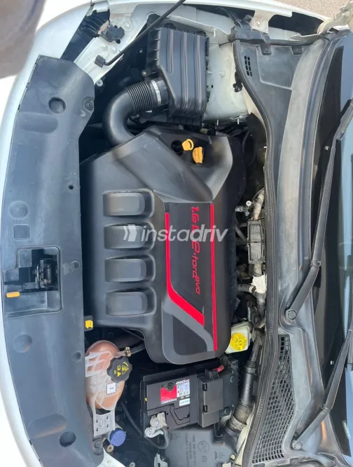 فيات تيبو 2018 أبيض مستعملة للبيع - 5