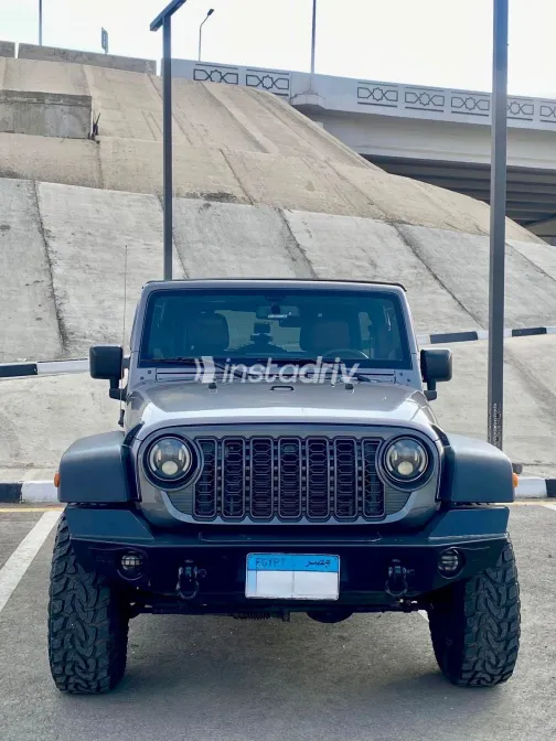 Jeep Wrangler 2013 White Used for Sale - 5