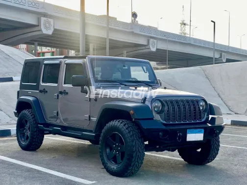 Jeep Wrangler 2013 White Used for Sale - 6