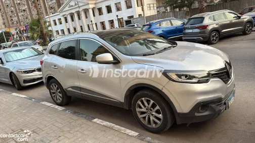 Renault Kadjar 2017 White Used for Sale - 4