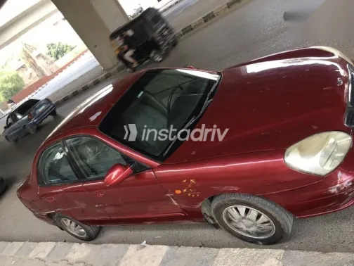 Daewoo Nubira 2001 Burgundy Used for Sale - 2