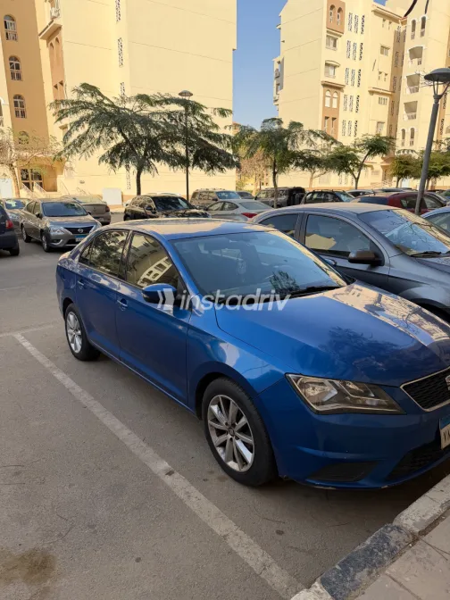 سيات توليدو 2017 أبيض مستعملة للبيع - 3