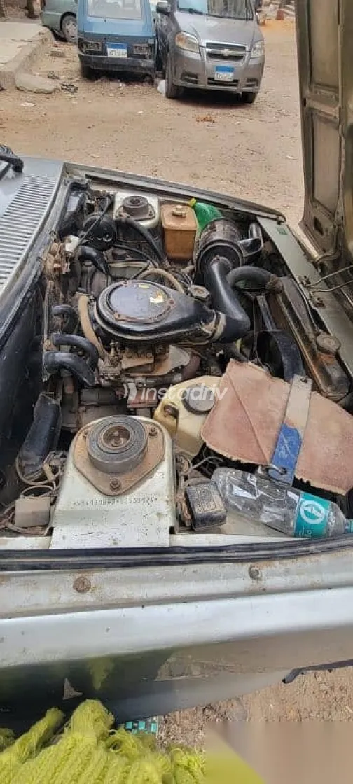 فيات دوجان 1992 فضي مستعملة للبيع - 1