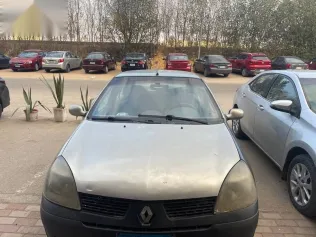 رينو كليو 2003 فضي مستعملة للبيع