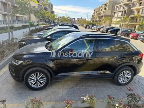 Volkswagen T-Roc 2022 Black Used for Sale - 3