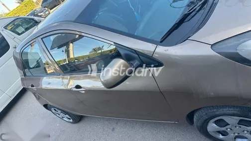 Kia Picanto 2014 Gold Used for Sale - 1