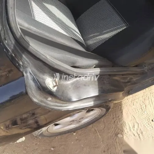 Kia Shuma 1998 Black Used for Sale - 5