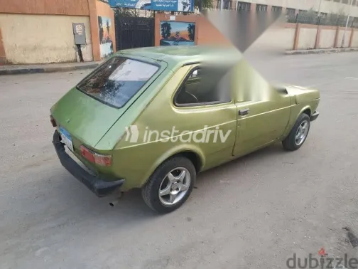 فيات 127 1975 أخضر مستعملة للبيع - 2