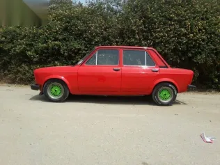 فيات 128 1987 أحمر مستعملة للبيع