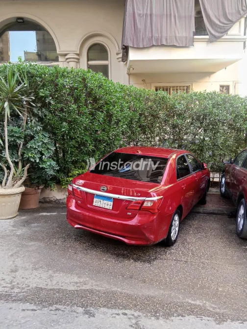 بى واى دى‬ L3 2023 أبيض مستعملة للبيع - 1