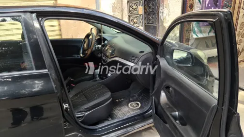 Kia Picanto 2012 White Used for Sale - 3