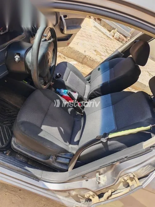 شيفروليه افيو 2014 رمادي مستعملة للبيع - 3