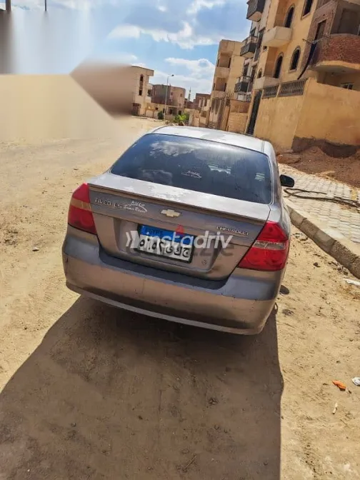 شيفروليه افيو 2014 رمادي مستعملة للبيع - 5