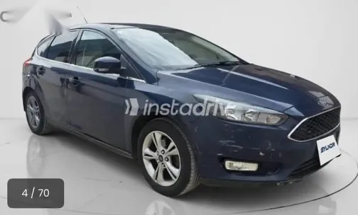فورد فوكس 2018 أزرق غامق مستعملة للبيع - 5