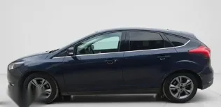 فورد فوكس 2018 أزرق غامق مستعملة للبيع