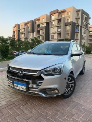 جاك S2 2017 أبيض مستعملة للبيع