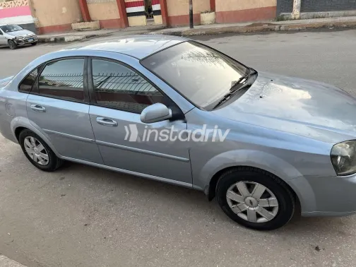 شيفروليه أوبترا 2011 سماوي مستعملة للبيع - 2