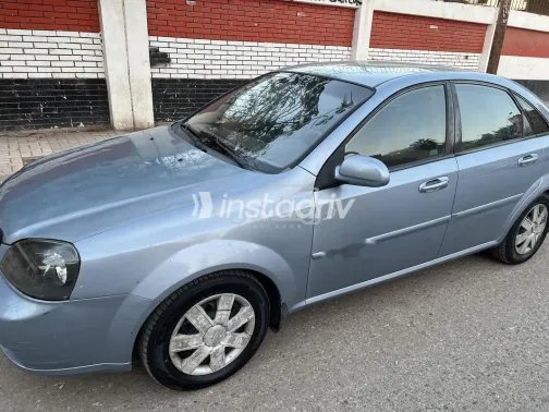 شيفروليه أوبترا 2011 سماوي مستعملة للبيع - 3