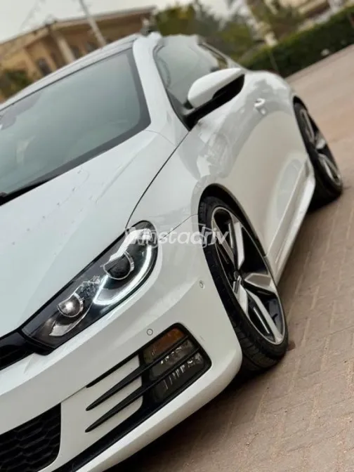 فولكس فاغن شيروكو 2016 أبيض مستعملة للبيع - 4