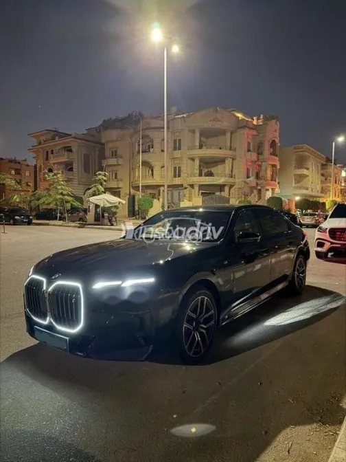 BMW I7 2024 Black Used for Sale - 2