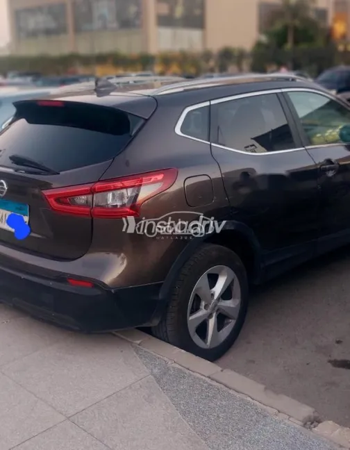 نيسان قشقاي 2018 أبيض مستعملة للبيع - 3