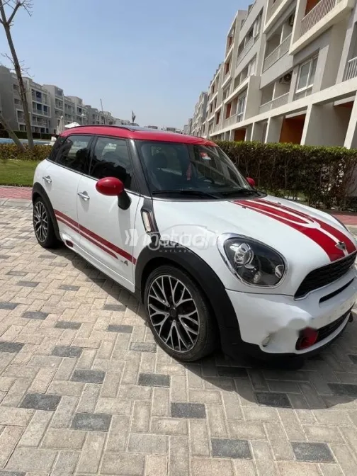 مينى كانترمان اس 2015 أبيض مستعملة للبيع - 2