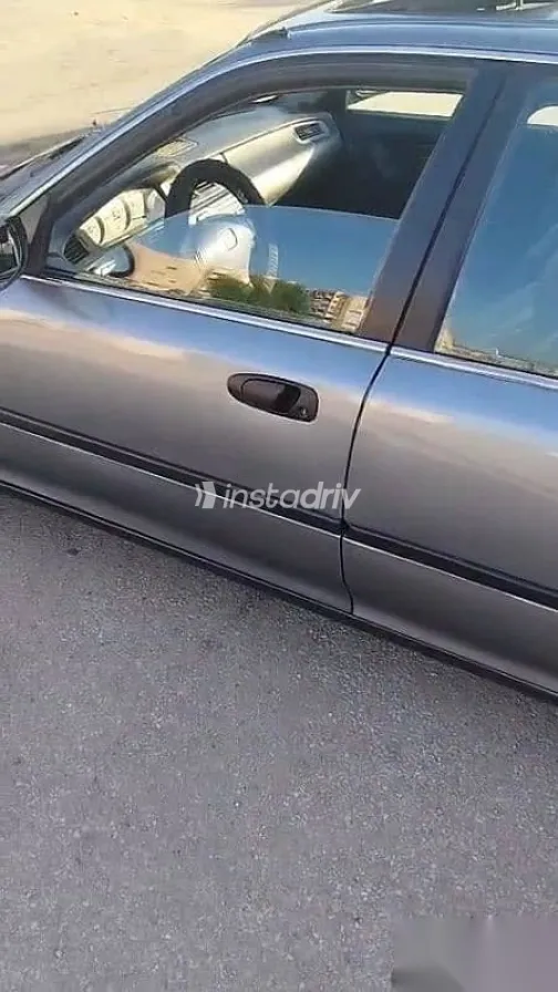 هوندا سيفك 1993 فضي مستعملة للبيع - 2