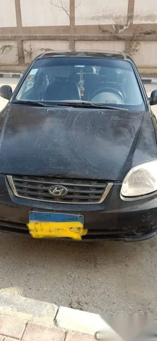 هيونداي فيرنا 2007 أسود مستعملة للبيع