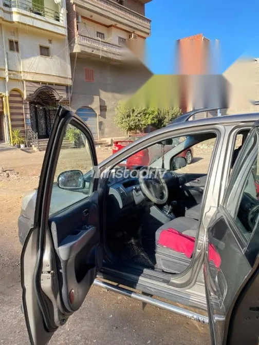 هيونداي ماتريكس 2010 رمادي مستعملة للبيع - 6