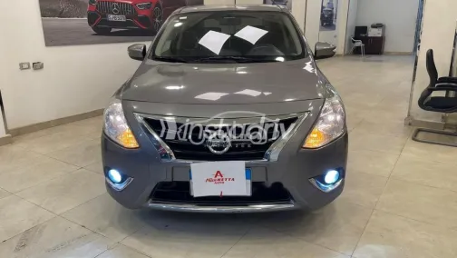 نيسان صنى 2023 رمادي مستعملة للبيع - 1