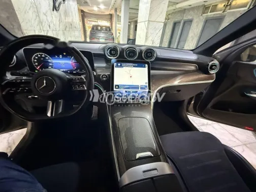 مرسيدس GLC 200 2023 ذهبي مستعملة للبيع - 5