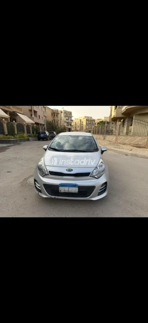 Kia Rio 2015 Silver Used for Sale - 2