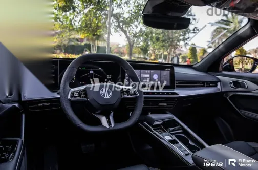 ام جى وان 2026 أحمر جديدة للبيع - 4