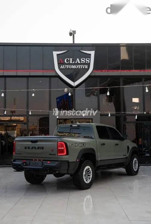 دودج رام 2026 أخضر جديدة للبيع - 2
