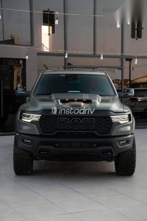 دودج رام 2026 أخضر جديدة للبيع - 3