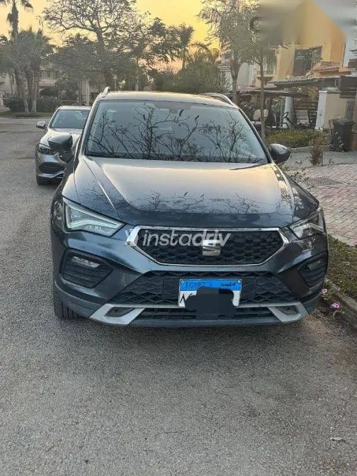 Seat Ateca 2022 Gray Used for Sale - 1