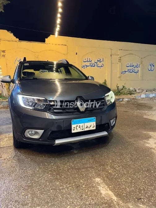 رينو سانديرو 2019 أسود مستعملة للبيع - 1