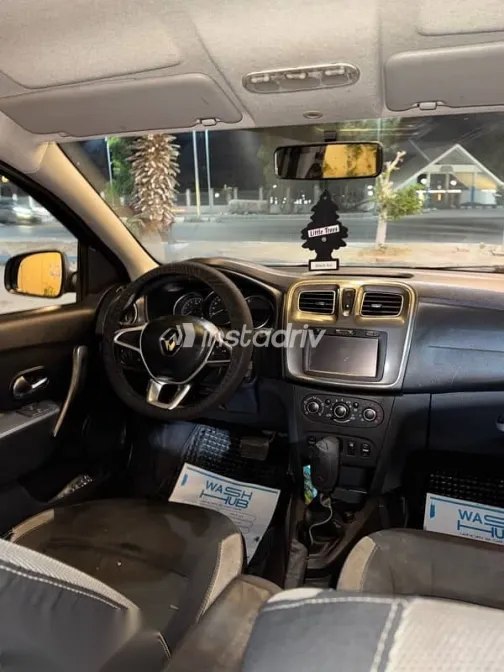 رينو سانديرو 2019 أسود مستعملة للبيع - 5