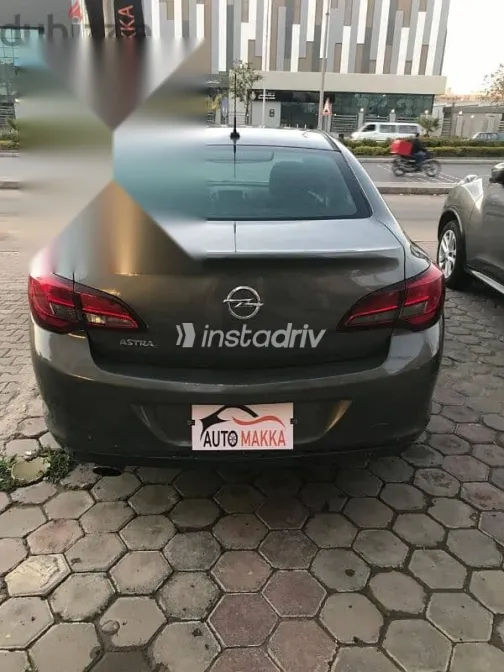 Opel Astra 2020 Gray Used for Sale - 7