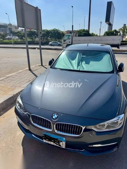 BMW 318 2016 Gray Used for Sale - 5